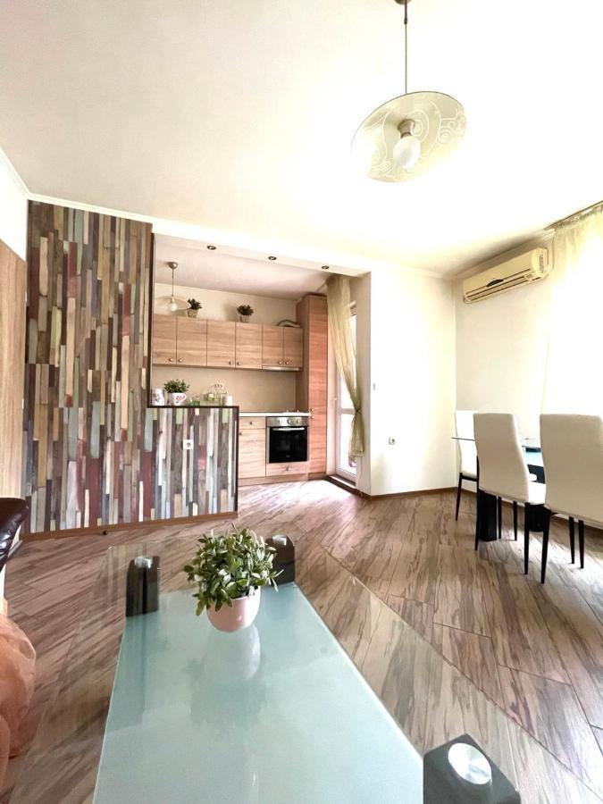 Apartment Zornica Veliko Tărnovo Exterior foto